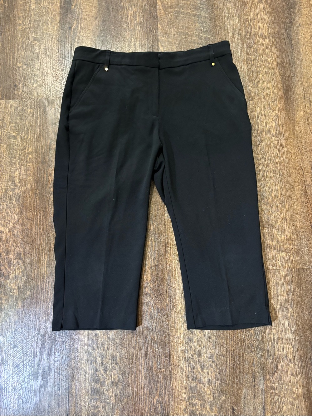 Vintage Early 2000’s Briggs Black Capris